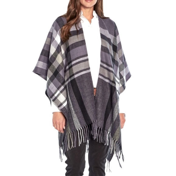 BANANA REPUBLIC Women’s Cashmere Blend Plaid Fringed Wrap...
